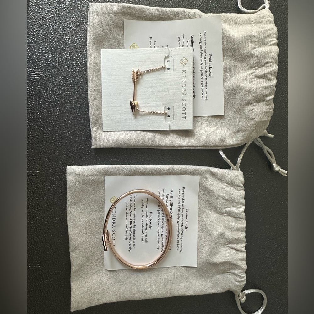 Kendra Scott Arrow Necklace & Bracelet